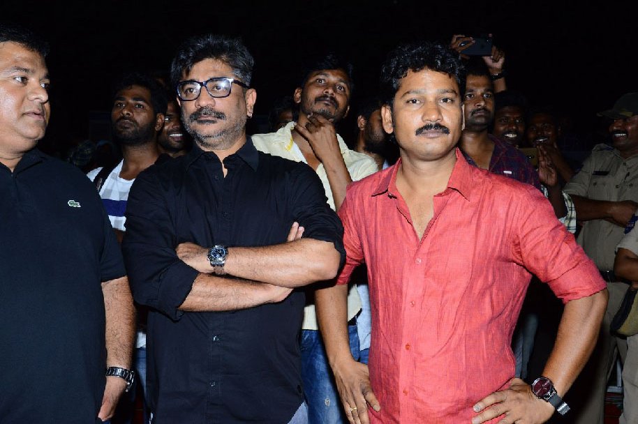 Maharshi-Movie-Pre-Release-Event